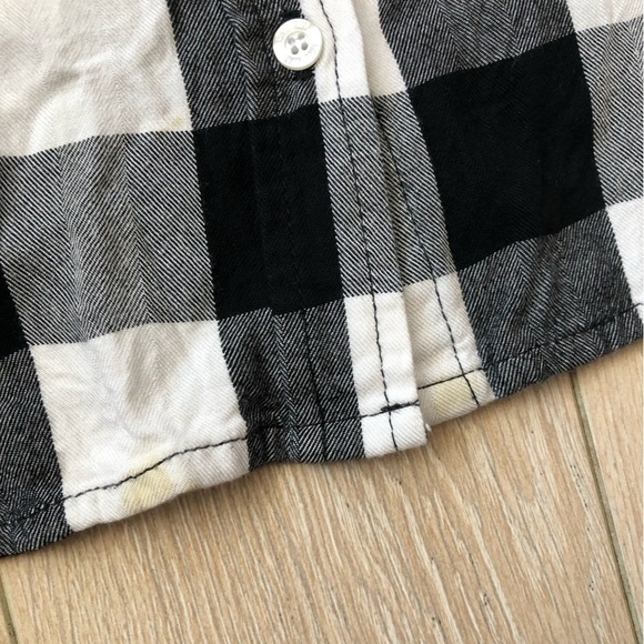 Bella Dahl Plaid Button Down Shirt in Black & White Size L - Picture 4 of 10